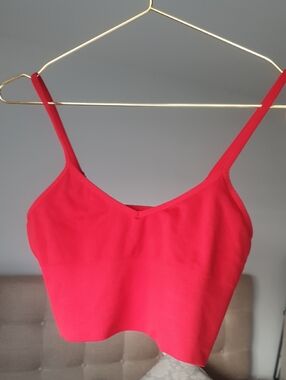 Red Cropped Sports Tank